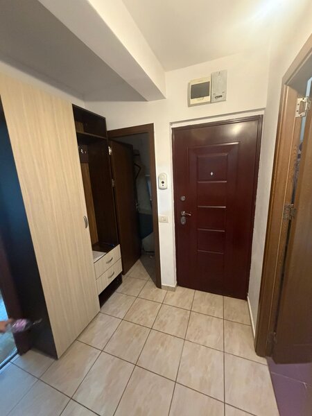 Eroii Revolutiei, 2 camere, decomandat